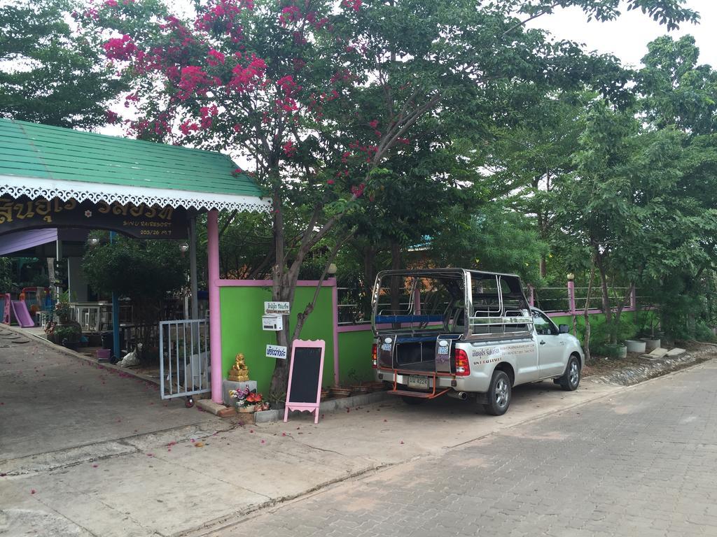 Sin U Rai Resort Ko Lan Exterior foto